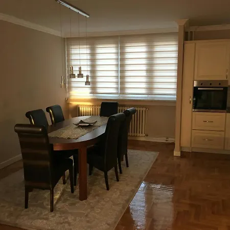 Apartment City *
