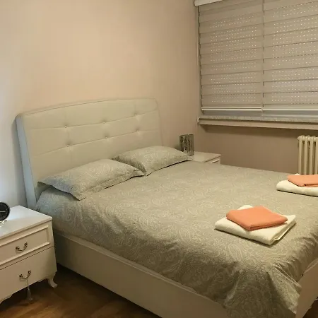 Apartment City
