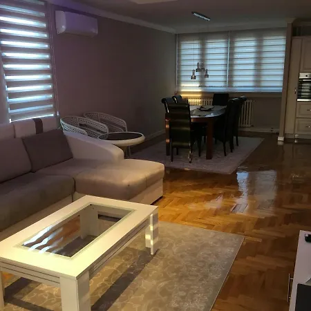 Apartment City *